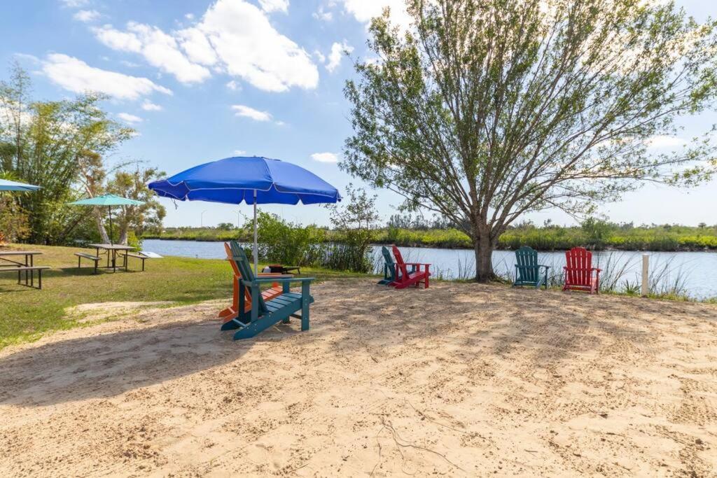 Beautiful Waterfront 1 Bedroom #4 Punta Gorda Luaran gambar