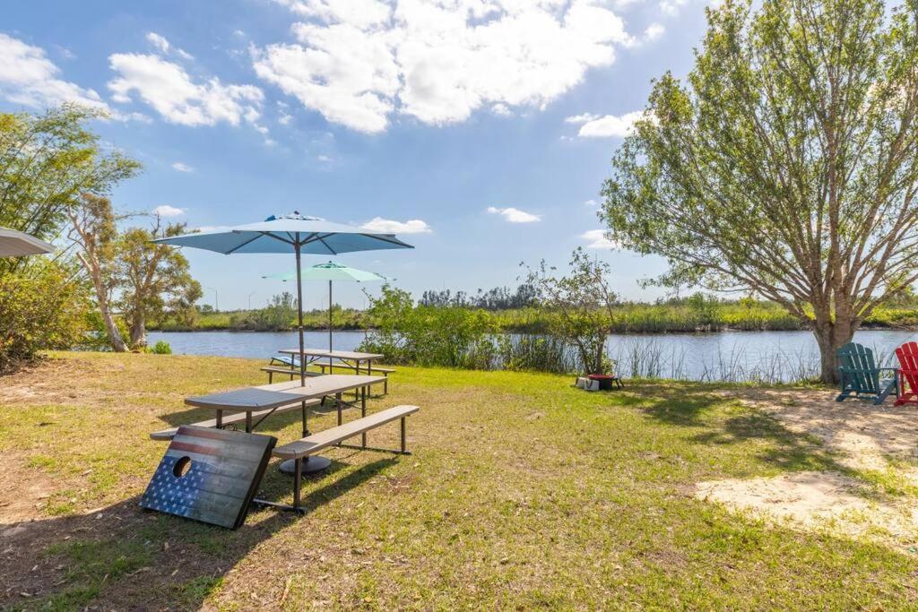 Beautiful Waterfront 1 Bedroom #4 Punta Gorda Luaran gambar